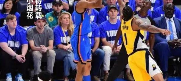 乐鱼体育官方入口-篮球比赛裁判失误引发争议，裁判团队受到质疑