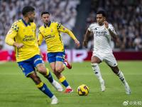 乐鱼体育app下载-罗马主场惨败帕尔马，挫败连胜