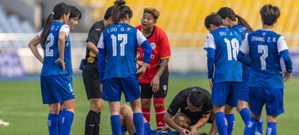 乐鱼体育培训-赛场情绪高涨：国际女足比赛激情四射的简单介绍