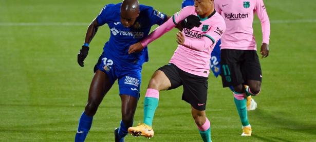 乐鱼体育官方登录入口-赫塔菲爆冷击败对手，实现反弹