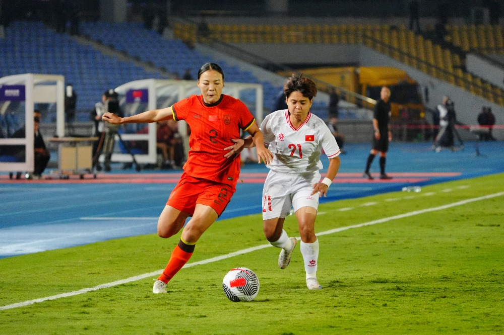 中国女足在国际比赛中再次获胜