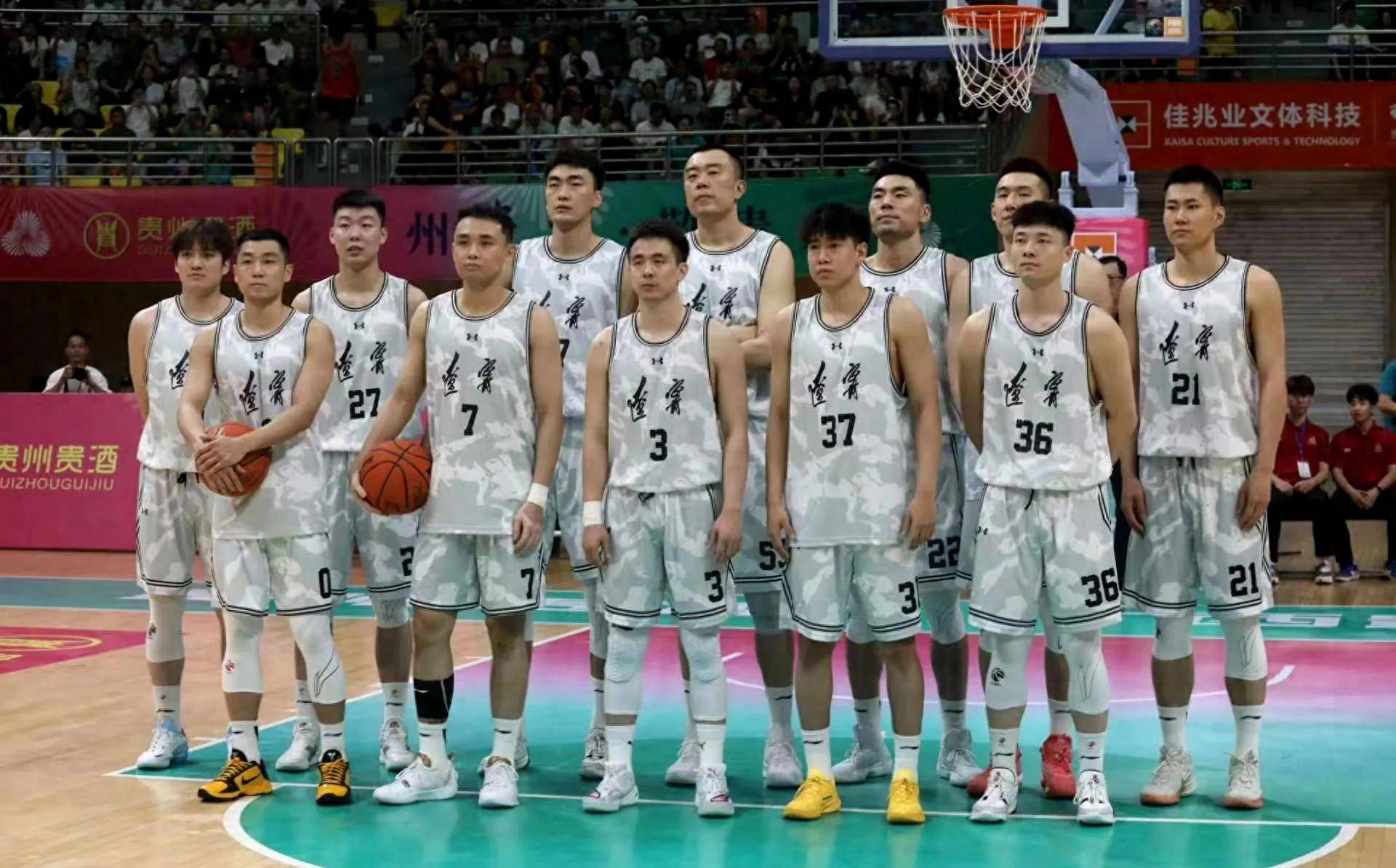CBA球队集结备战，力争新赛季取得更好成绩