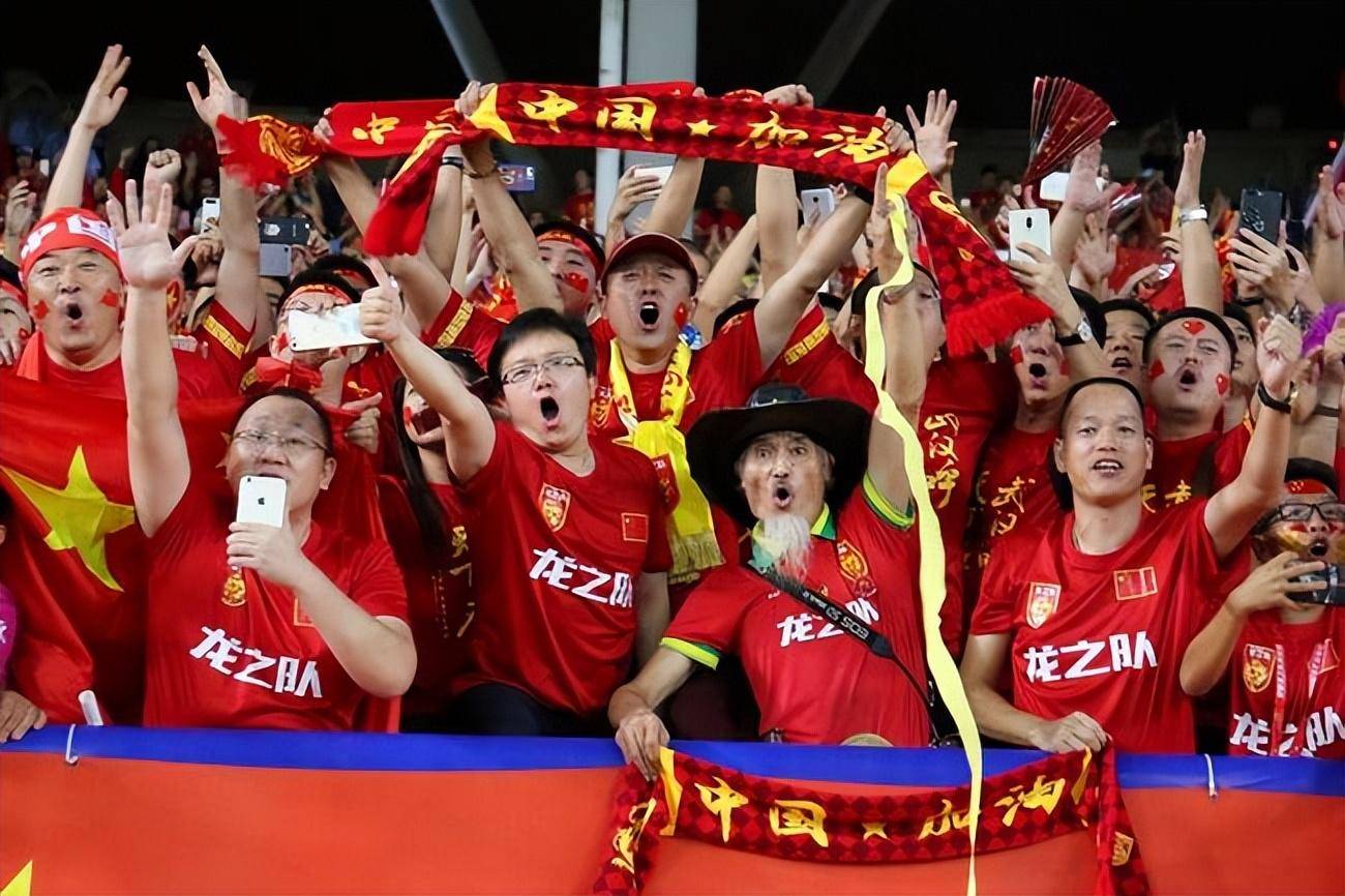 中国足球联赛上演精彩对决，胜负悬殊的简单介绍