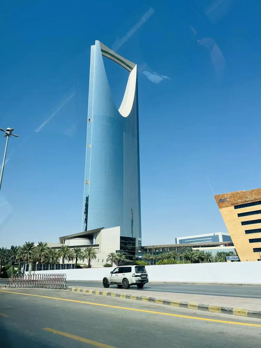 中东球队强大崛起,全面展现实力并取胜 中东球队强大崛起,全面展现实力并取胜