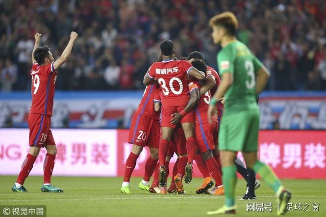 河北华夏幸福客场遭遇重庆斯威逆转,落后积分榜的简单介绍 河北华夏幸福客场遭遇重庆斯威逆转,落后积分榜的简单介绍