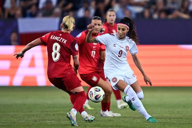 包含丹麦女足击败瑞典,锁定欧洲锦标赛的第二轮资格的词条 包含丹麦女足击败瑞典,锁定欧洲锦标赛的第二轮资格的词条