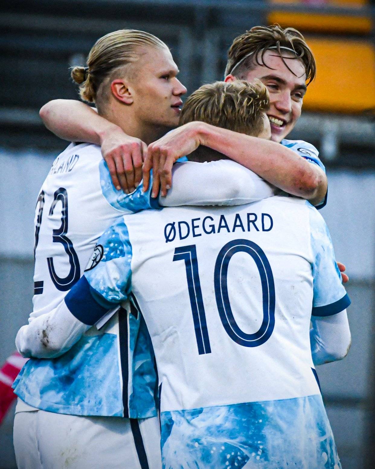 关于荷兰国家队逆转挪威，实现三连胜的信息