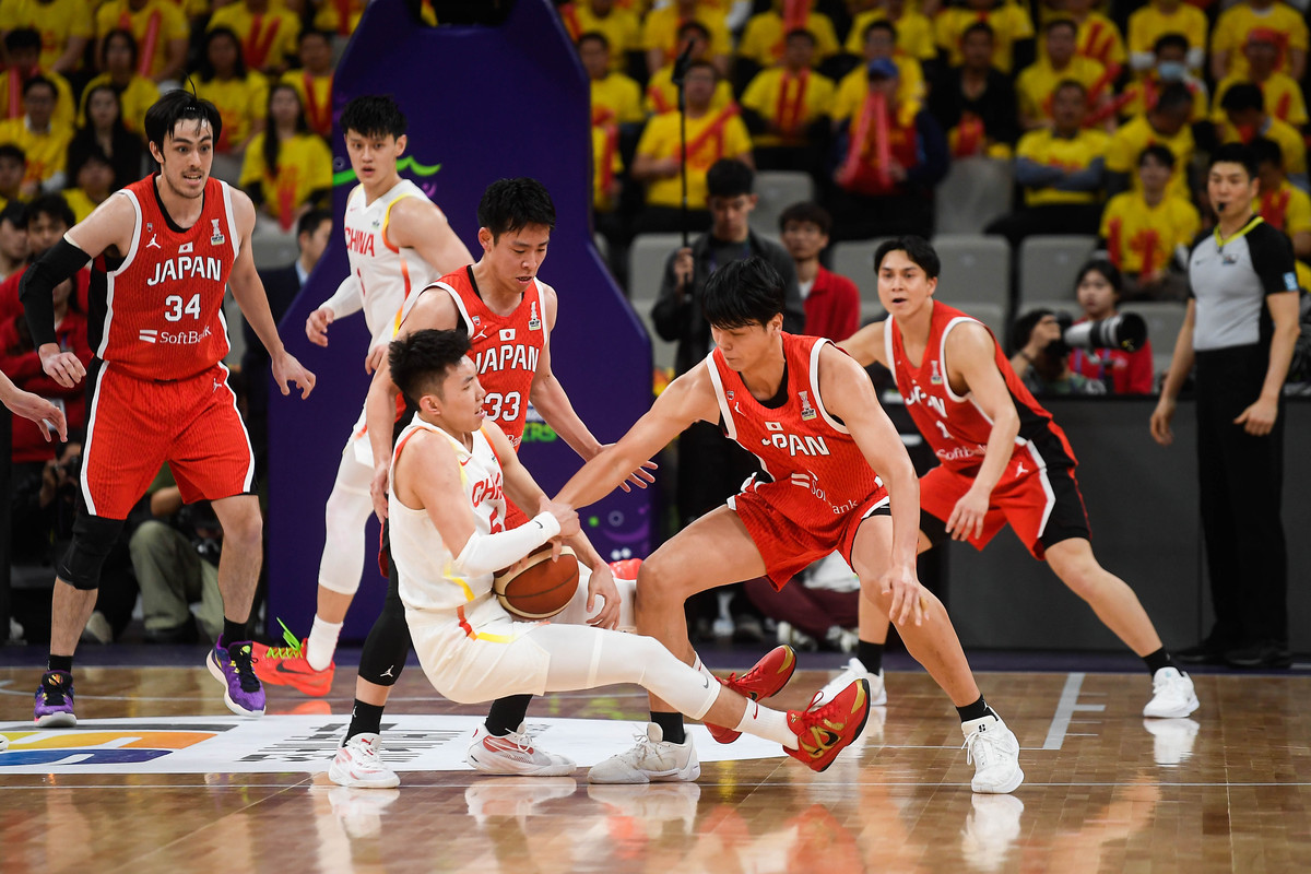 中国篮球联赛全新赛季掀起热潮 中国篮球联赛全新赛季掀起热潮