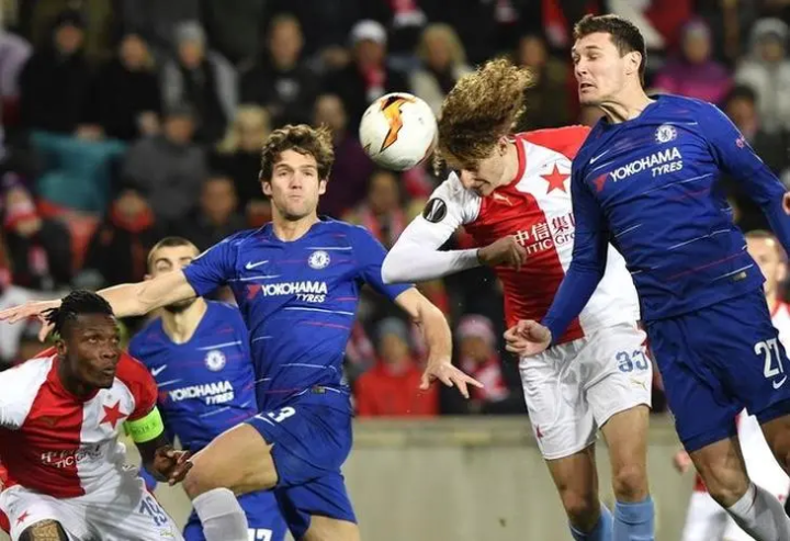 朴茨茅斯客场逆转，成功逼平对手的简单介绍