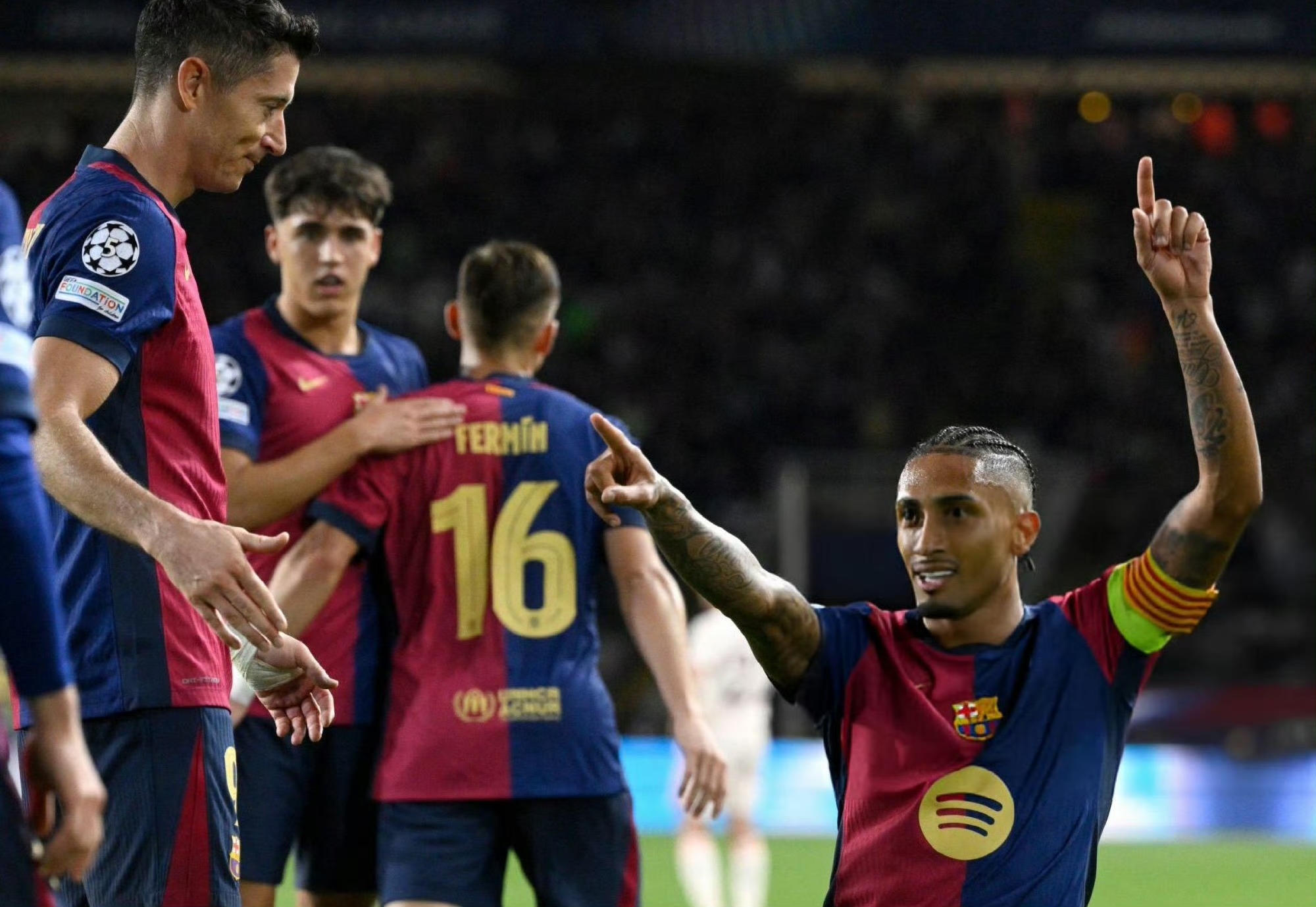 包含巴塞罗那大比分胜出,欧冠前景一片晴朗!的词条 包含巴塞罗那大比分胜出,欧冠前景一片晴朗!的词条