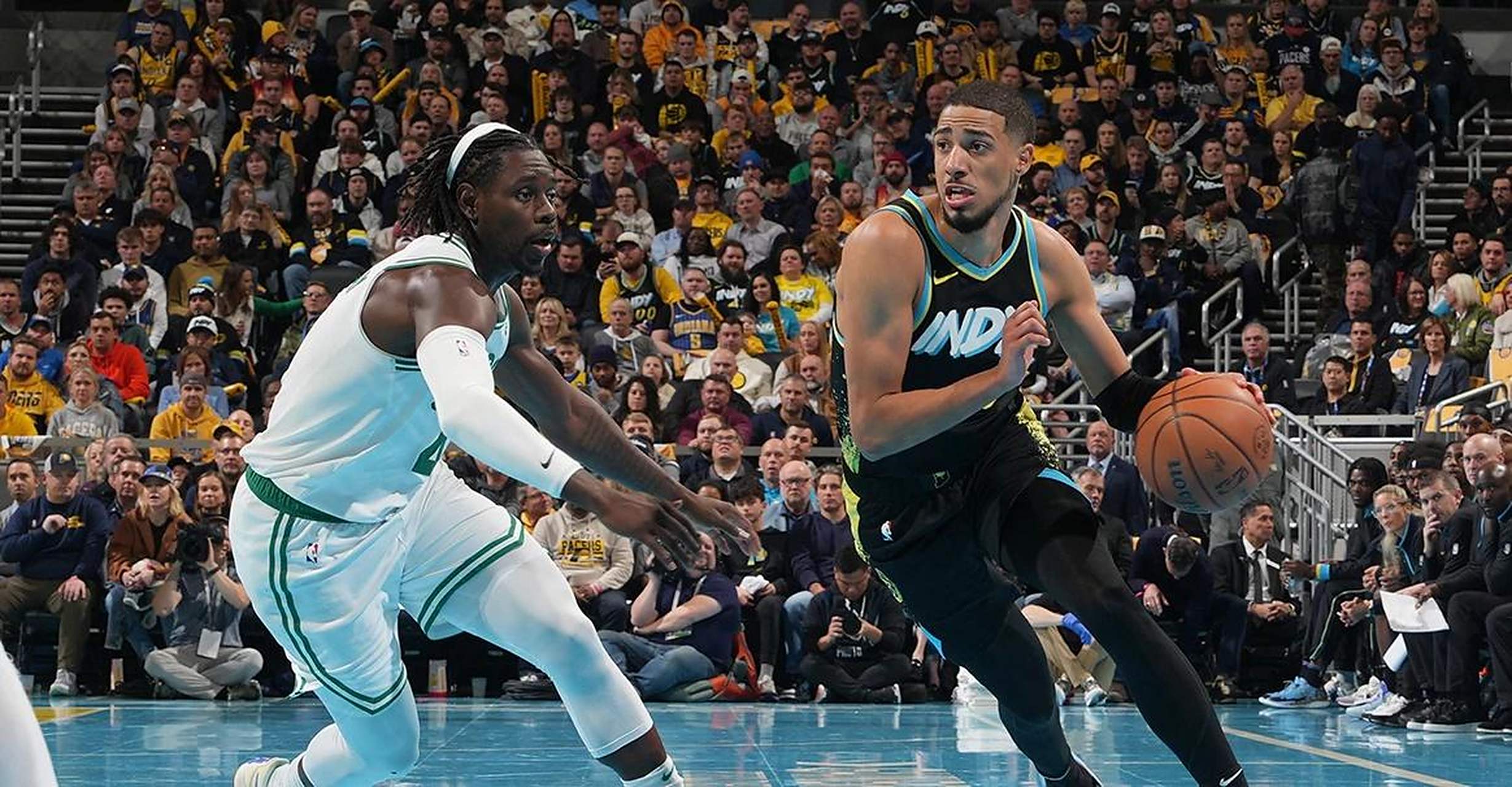 步行者击败凯尔特人，戈登绝杀全场最高分的简单介绍